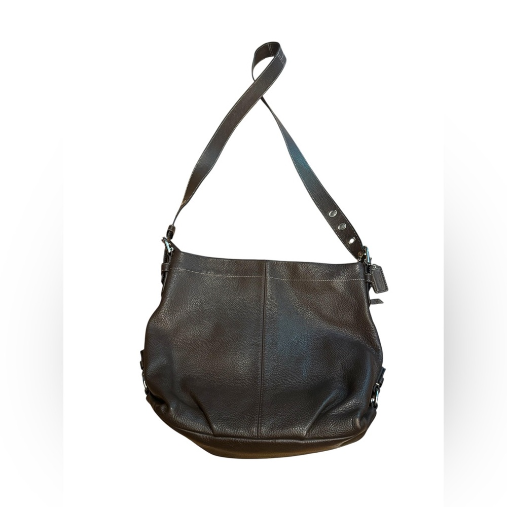 Elegant COACH  Brown Pebbled Leather Shoulder Bag Duffel Purse F15064